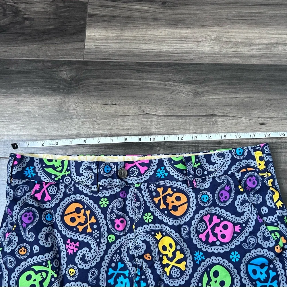 Loudmouth Skull Crossbones Paisley Shiver Me Timbers Golf Shorts Size 36 Color - Picture 8 of 8